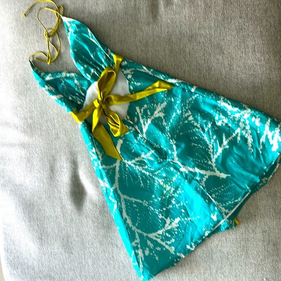 Beautiful Custom Made Halter Mini Dress. XS - Picture 3 of 8